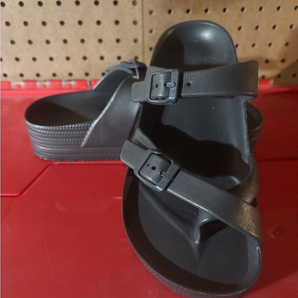 Women’s Black platform Double Strap Sandals size 9 new